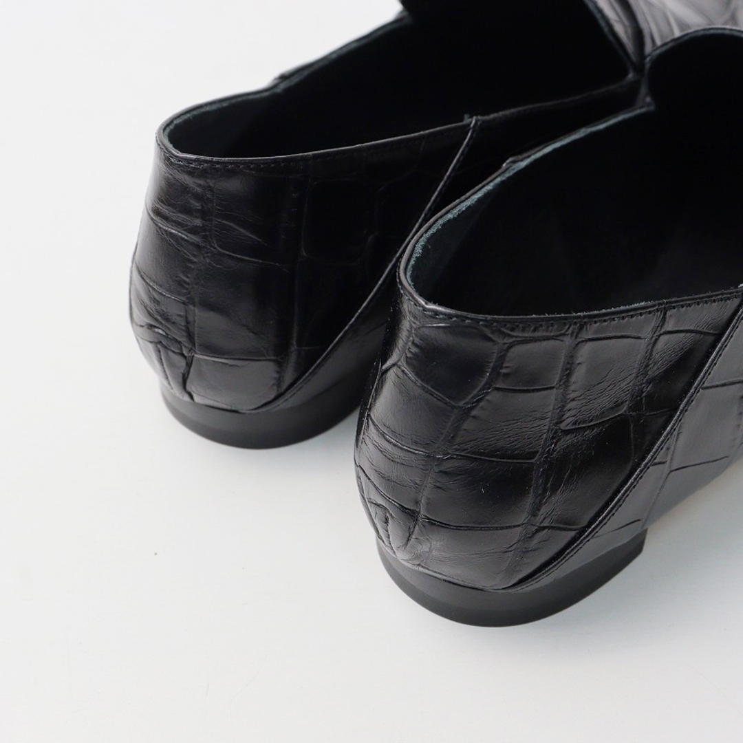 FRAMeWORK(フレームワーク)の未使用 保管品 フレームワーク FRAMeWORK ブレンタ BRENTA クロコカタオシ フラット パンプス 38(約24cm)ブラック【2400013772266】 レディースの靴/シューズ(ハイヒール/パンプス)の商品写真