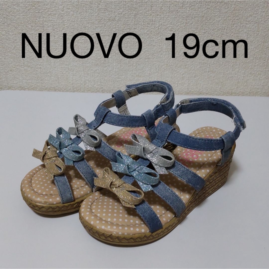 Nuovo(ヌォーボ)のNUOVO 19cm キッズサンダル ウェッジソール ウェッジヒール 女の子 キッズ/ベビー/マタニティのキッズ靴/シューズ(15cm~)(サンダル)の商品写真