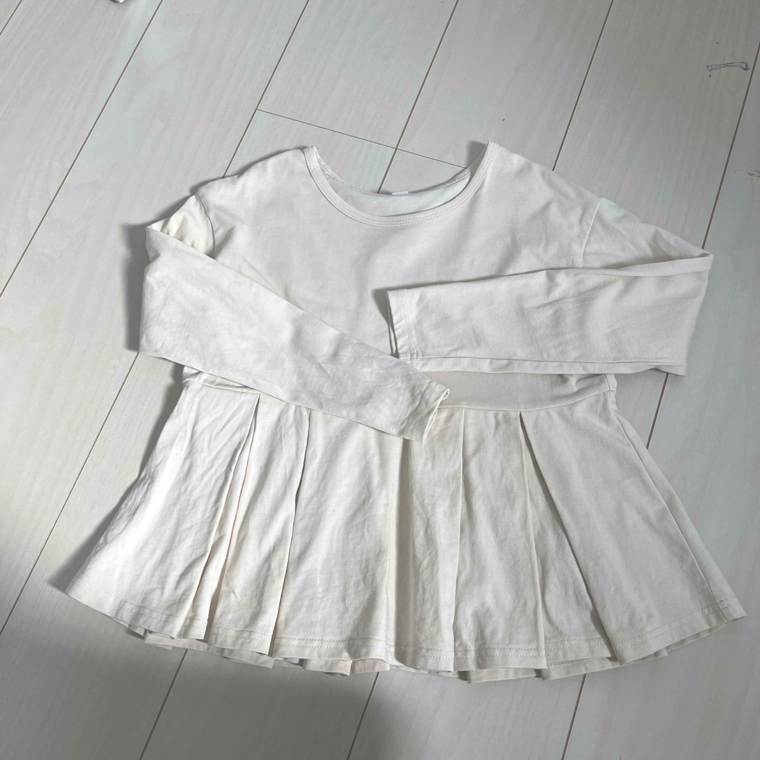 GLOBAL WORK(グローバルワーク)のコットンペプラムプルオーバー キッズ/ベビー/マタニティのキッズ服女の子用(90cm~)(Tシャツ/カットソー)の商品写真