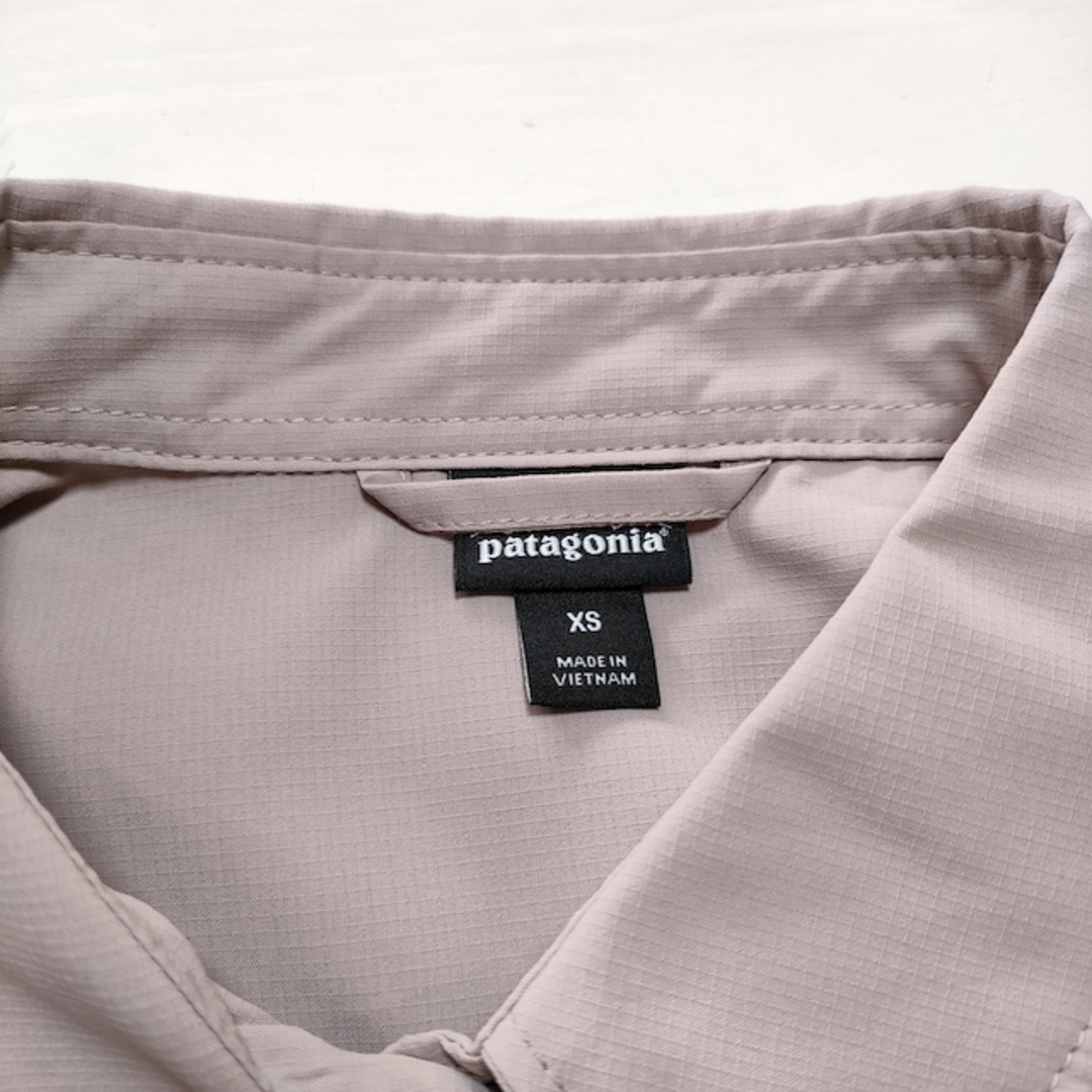 patagonia(パタゴニア)のpatagonia 41910 ウィメンズ ハイクシャツ サイズXS 長袖シャツ ピンク レディース パタゴニア【中古】4-0307M△ レディースのトップス(シャツ/ブラウス(長袖/七分))の商品写真