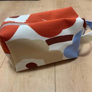 マリメッコ(marimekko)のマリメッコ　ハンドメイド　ポーチ(ポーチ)