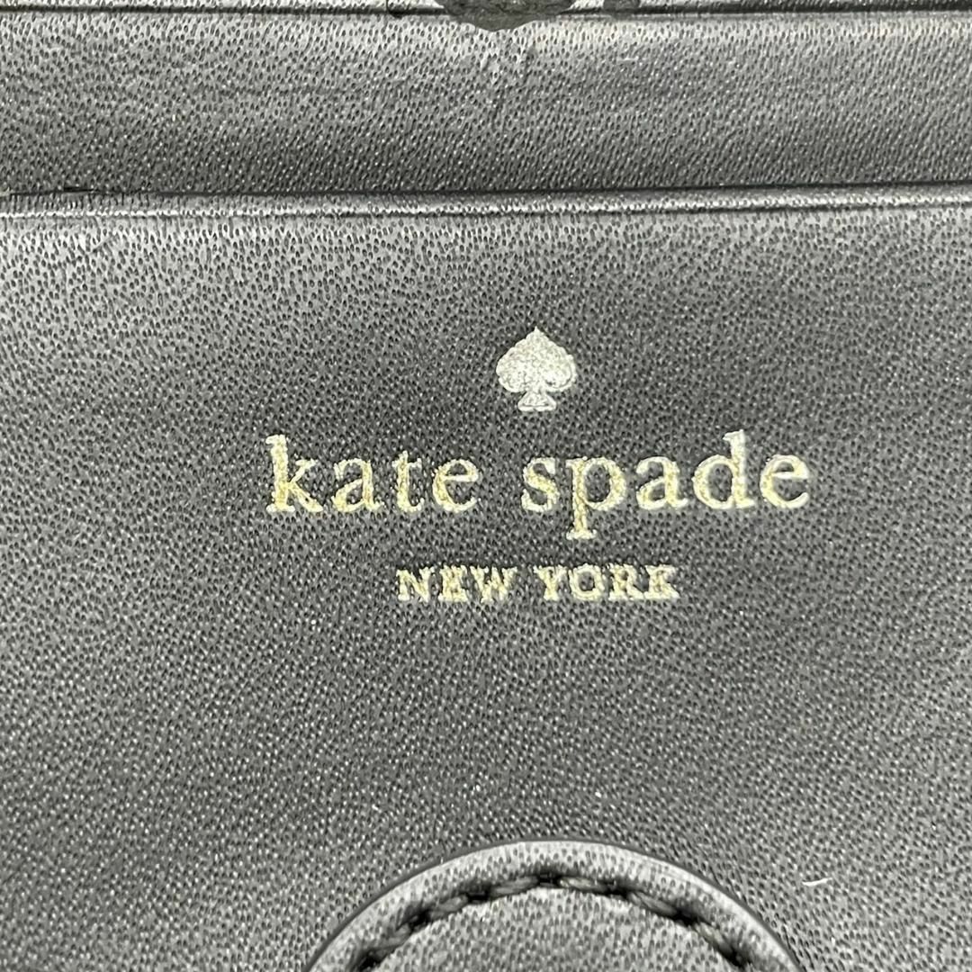 kate spade new york(ケイトスペードニューヨーク)の良品　ケイトスペード　M2 ドット　コンパクト　ウォレット　エナメル レディースのトップス(Tシャツ(半袖/袖なし))の商品写真