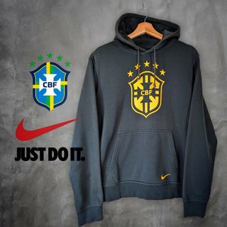 ナイキ(NIKE)のナイキ パーカー ブラジル代表 深緑 カーキ グリーン 緑 フーディ(パーカー)