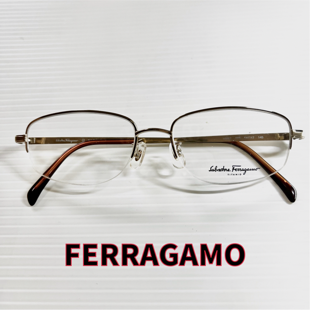 Salvatore Ferragamo(サルヴァトーレフェラガモ)の42%割引！ferragamo 新品未使用　チタン　レトロ　メガネフレーム メンズのファッション小物(サングラス/メガネ)の商品写真