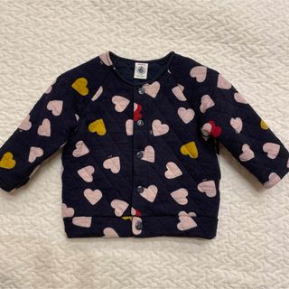 プチバトー(PETIT BATEAU)のプチバトー　ハート柄カーディガン　18m/81cm(カーディガン/ボレロ)