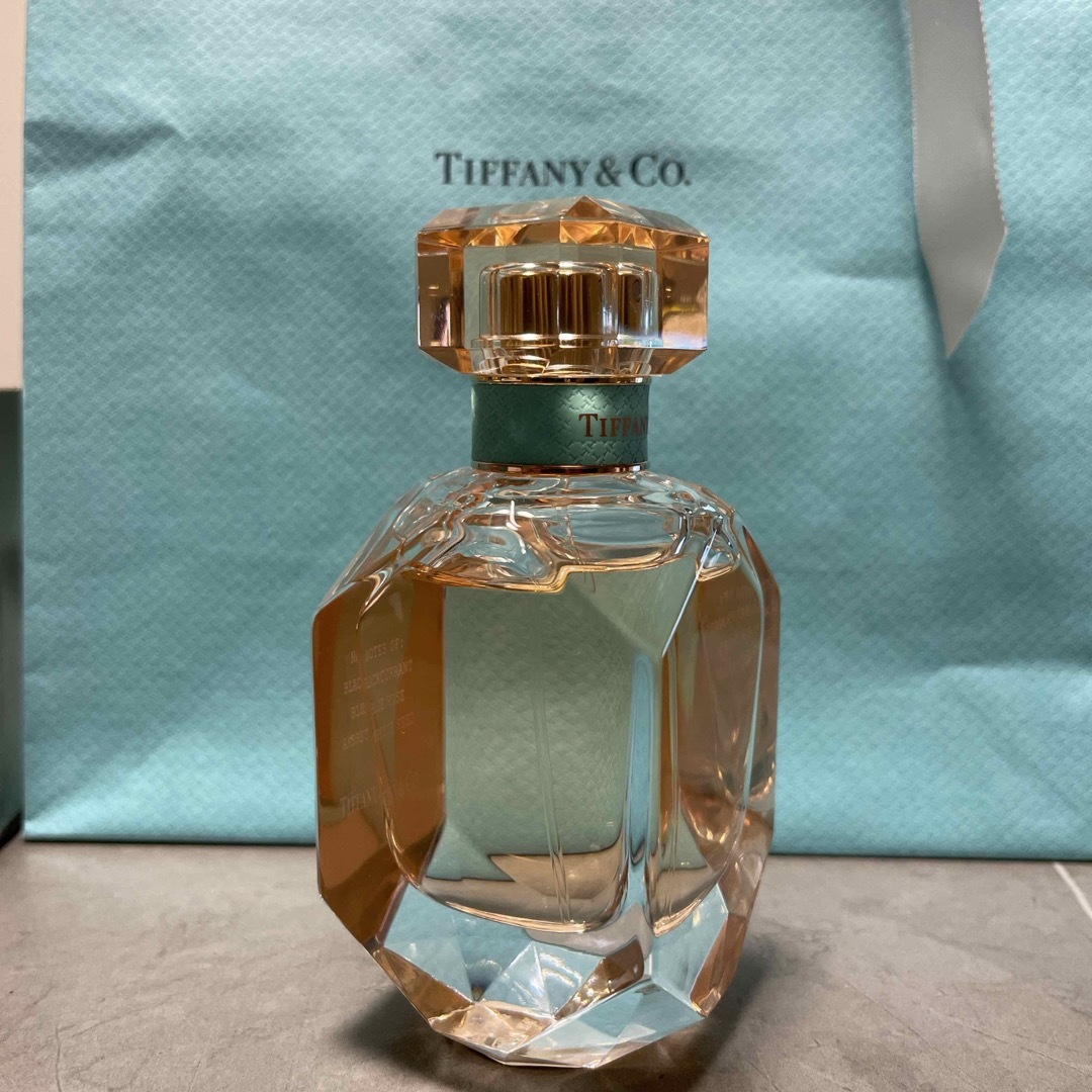 Tiffany & Co.(ティファニー)のティファニー 香水 TIFFANY ローズゴールド EDP コスメ/美容の香水(その他)の商品写真