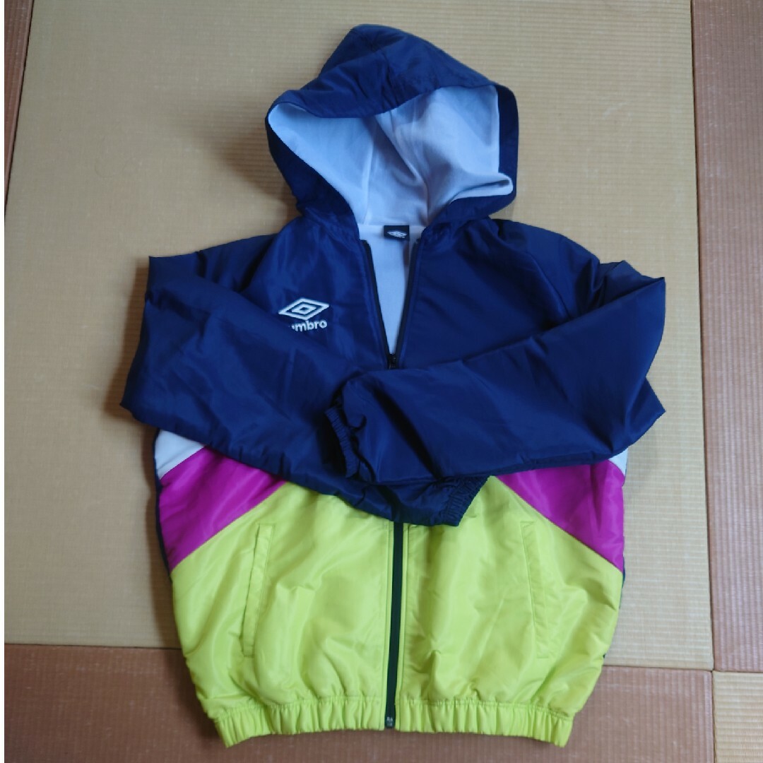 UMBRO(アンブロ)のUMBRO　ジャンパー　S　150cm　160cm キッズ/ベビー/マタニティのキッズ服男の子用(90cm~)(ジャケット/上着)の商品写真