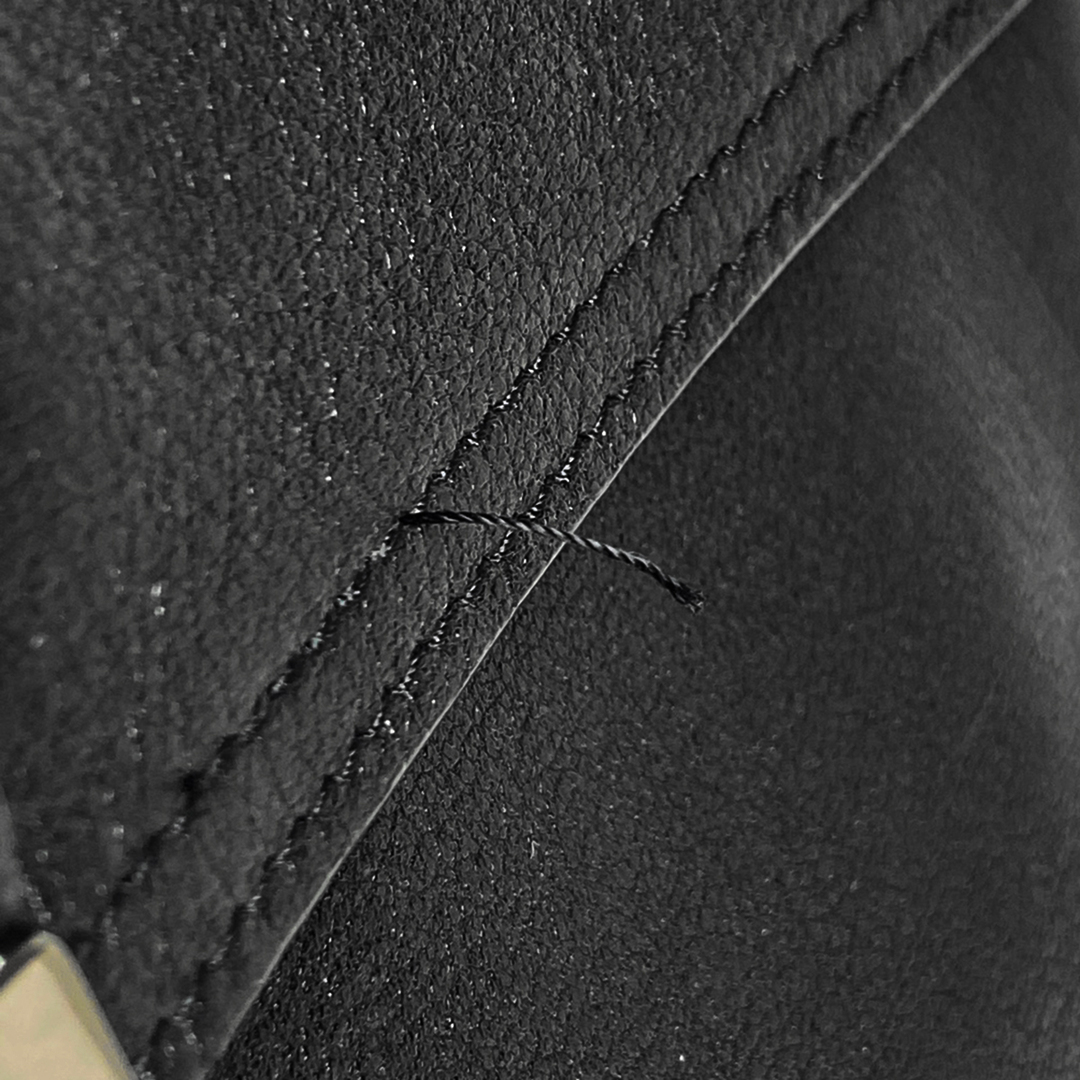 TUMI(トゥミ)のトゥミ ロゴ クラッチバッグ メンズ 【中古】 メンズのバッグ(セカンドバッグ/クラッチバッグ)の商品写真