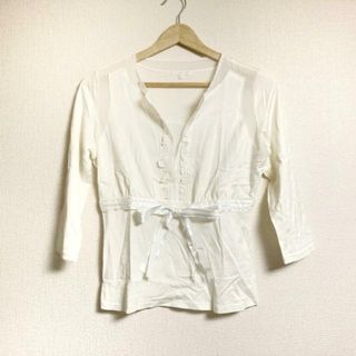 トゥービーシック(TO BE CHIC)のTO BE CHIC(トゥービーシック) 七分袖カットソー サイズ2 M レディース - アイボリー フリル/ビーズ(カットソー(長袖/七分))