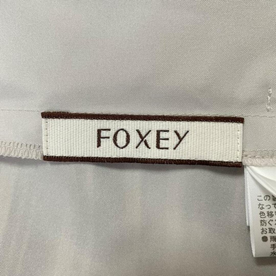 FOXEY(フォクシー)のFOXEY(フォクシー) スカート サイズ38 M レディース美品  - グレー×アイボリー×カーキ ひざ丈/ボーダー ポリエステル、毛 レディースのスカート(その他)の商品写真