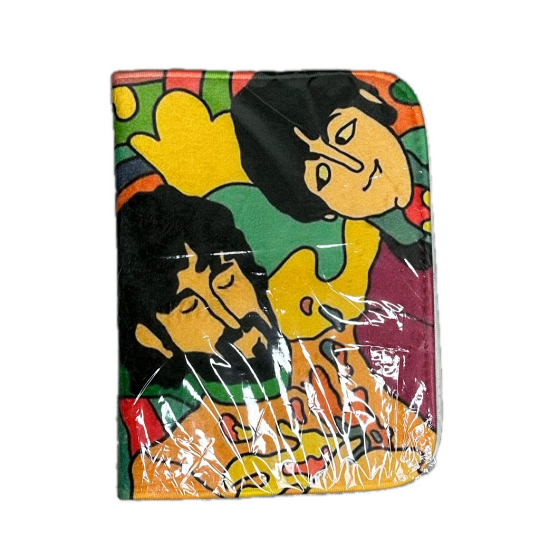 THE BEATLES(ビートルズ)のthe beatles ビートルズ　フロアマット　玄関マット　40*60 新品 インテリア/住まい/日用品のラグ/カーペット/マット(玄関マット)の商品写真