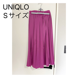 ユニクロ(UNIQLO)のUNIQLO  プリーツ　スカート(ロングスカート)