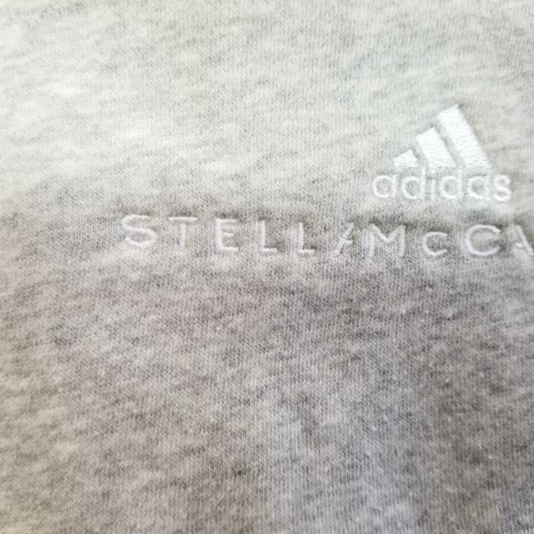 adidas by Stella McCartney(アディダスバイステラマッカートニー)のADIDAS BY STELLA McCARTNEY(アディダスバイステラマッカートニー) パンツ サイズOT レディース - ライトグレー クロップド(半端丈)/ウエストゴム レディースのパンツ(その他)の商品写真