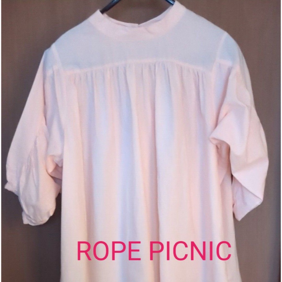 Rope' Picnic(ロペピクニック)のROPE ピンクブラウス レディースのトップス(シャツ/ブラウス(半袖/袖なし))の商品写真