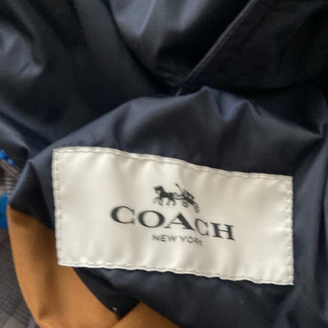 COACH(コーチ)のCOACH(コーチ) ブルゾン メンズ - ダークネイビー×マルチ メンズのジャケット/アウター(ブルゾン)の商品写真