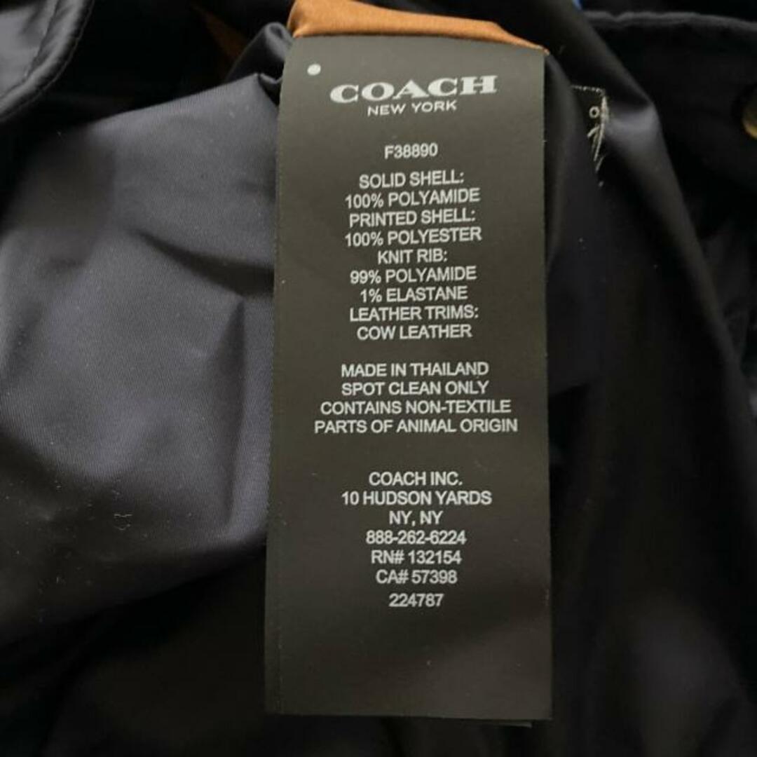 COACH(コーチ)のCOACH(コーチ) ブルゾン メンズ - ダークネイビー×マルチ メンズのジャケット/アウター(ブルゾン)の商品写真