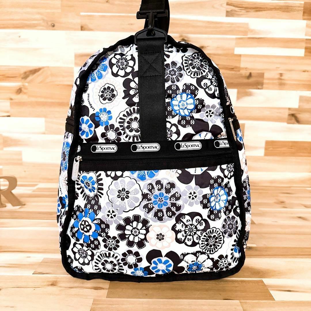 LeSportsac(レスポートサック)の超特大/希少【レスポートサック】花柄 フラワー プリント ボストンバッグ 白×黒 レディースのバッグ(ボストンバッグ)の商品写真