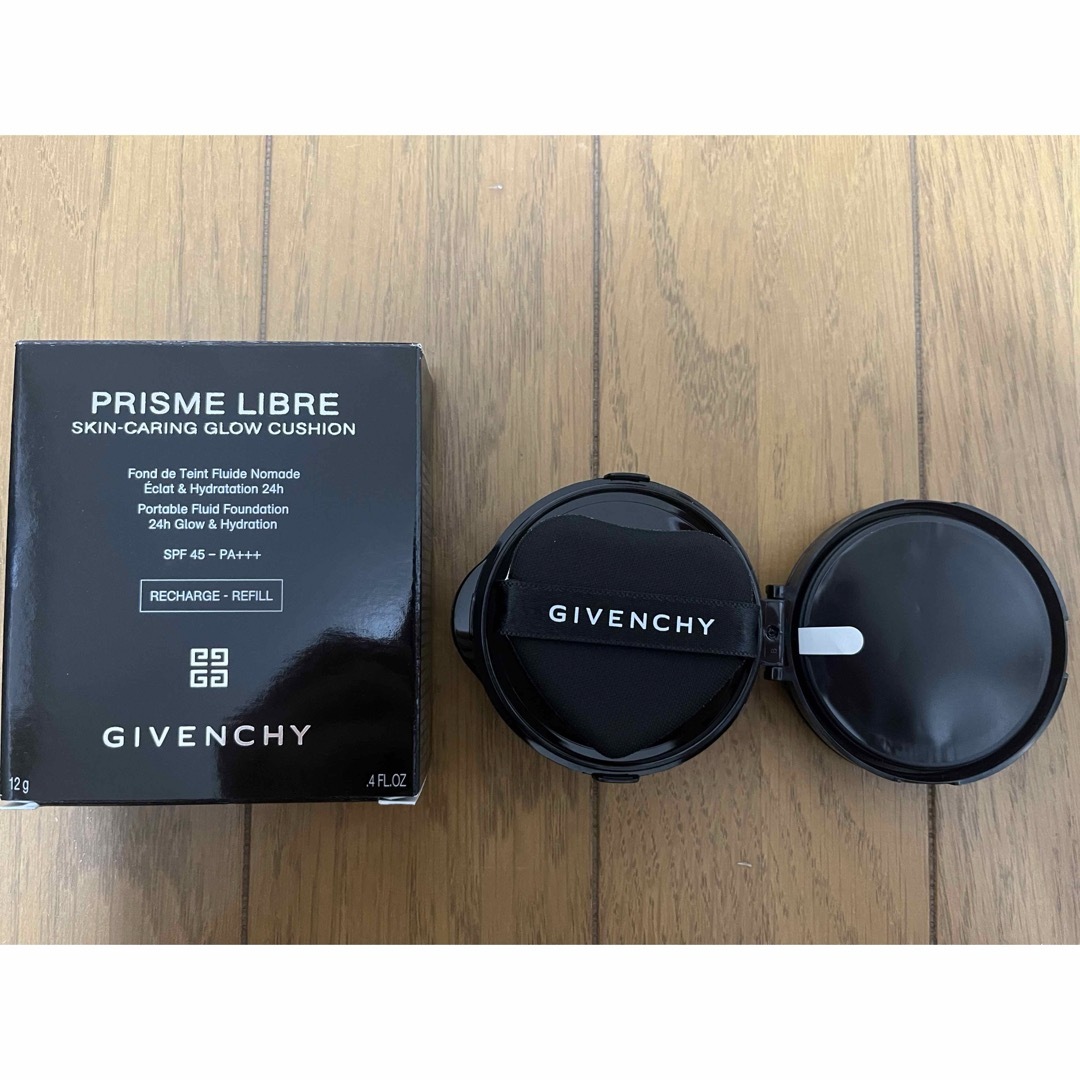 GIVENCHY(ジバンシィ)のプリズムリーブルスキンケアリンググロウクッション レフィル 1-C105 コスメ/美容のベースメイク/化粧品(ファンデーション)の商品写真