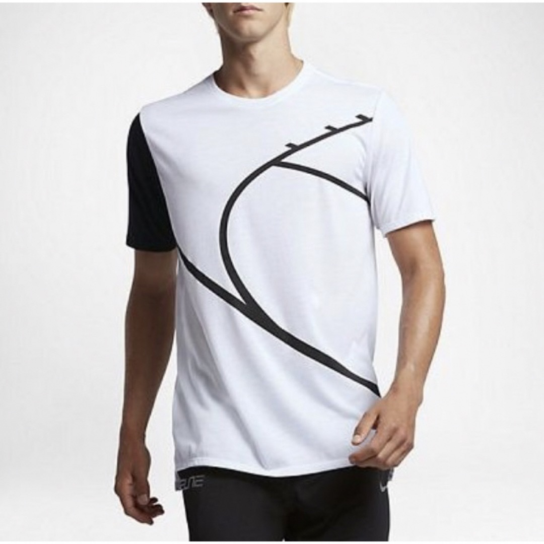 NIKE(ナイキ)のナイキ　完売品　ドライフィット　半袖　tシャツ　バスケットボール メンズのトップス(Tシャツ/カットソー(半袖/袖なし))の商品写真