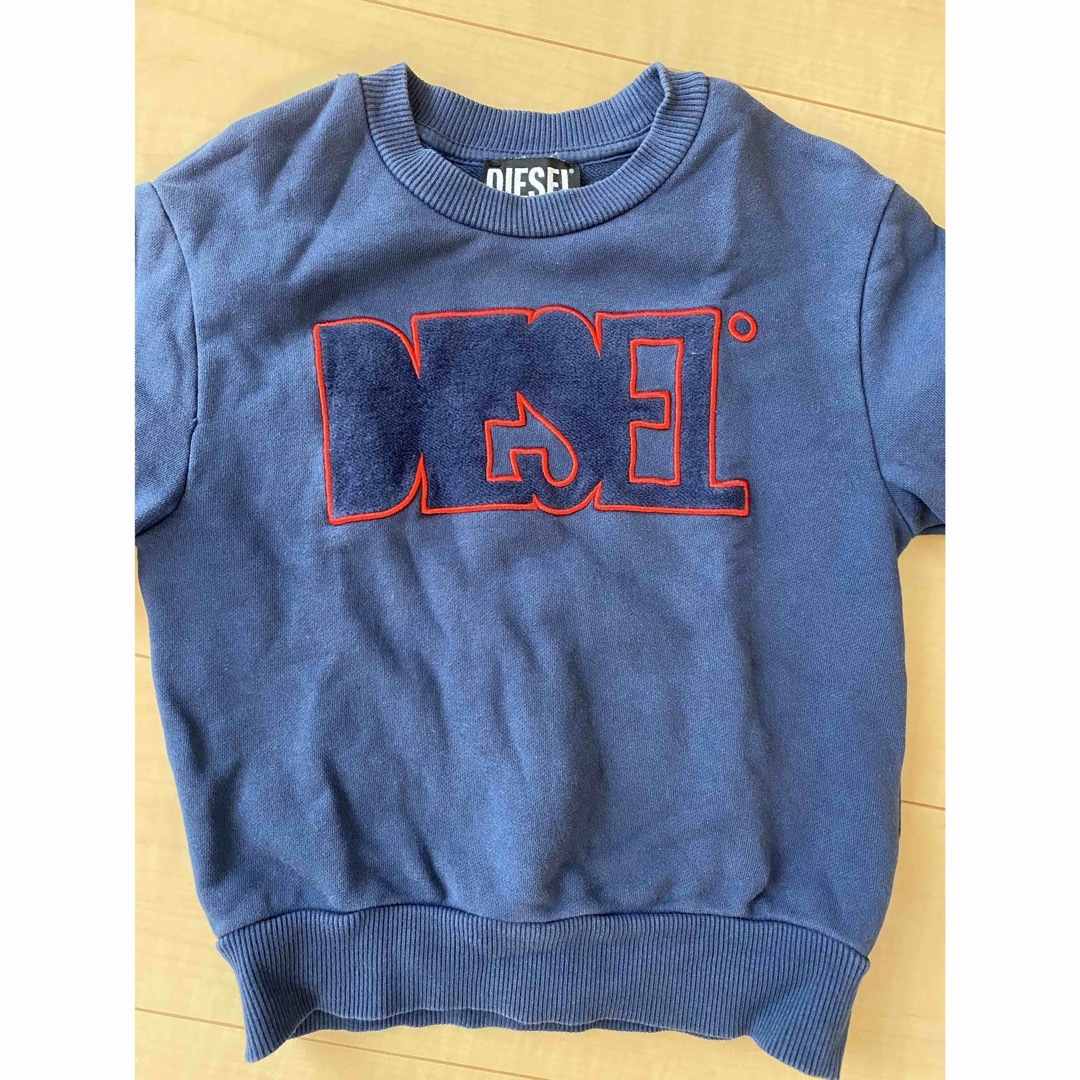 DIESEL(ディーゼル)のDISEL キッズ　トレーナー　4Y キッズ/ベビー/マタニティのキッズ服男の子用(90cm~)(その他)の商品写真