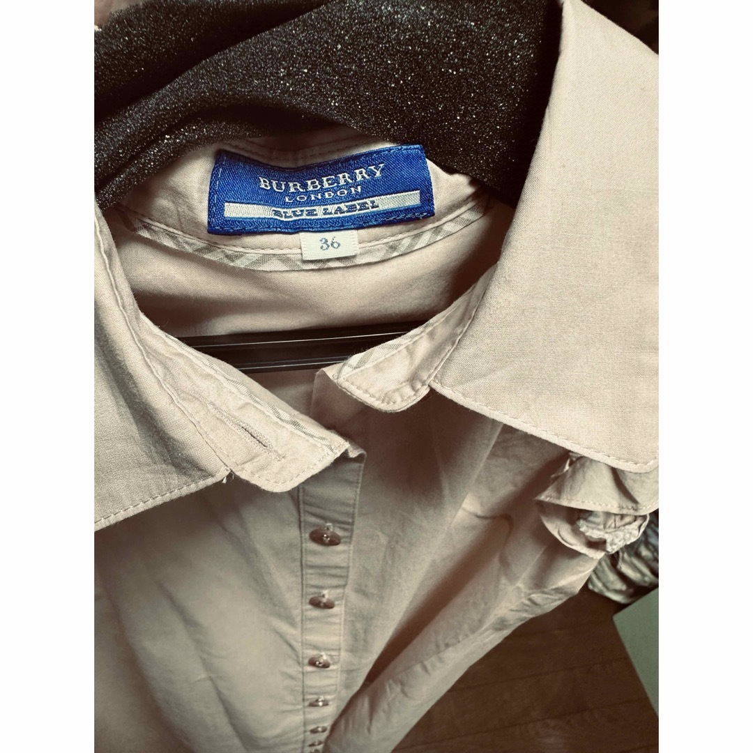 BURBERRY BLUE LABEL(バーバリーブルーレーベル)のバーバリー　シャツ レディースのトップス(その他)の商品写真