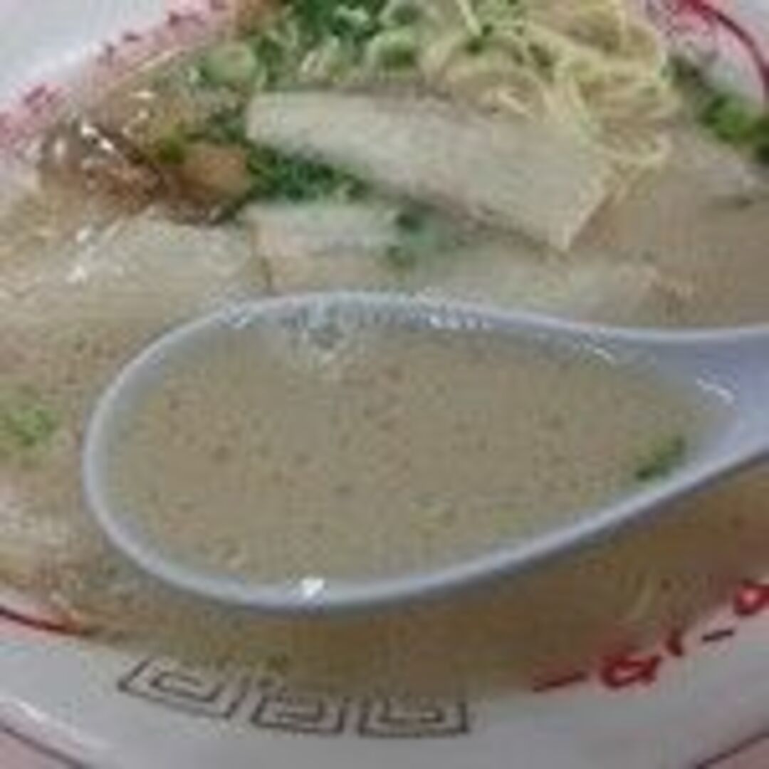 NEW 　オススメ　丸幸ラーメンセンター　久留米豚骨　棒状 ラーメン　大人気 食品/飲料/酒の食品(麺類)の商品写真