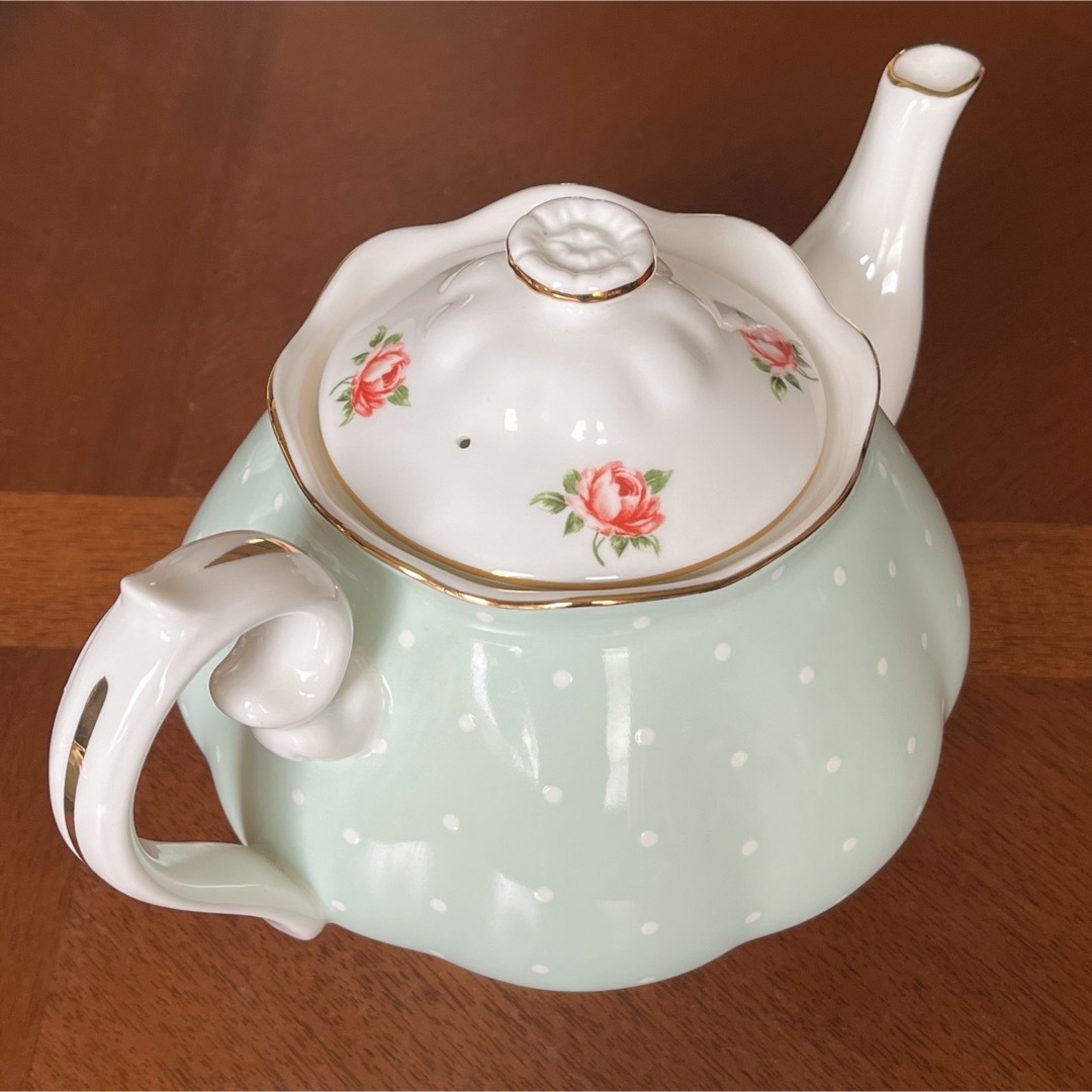 ROYAL ALBERT - 【美品】ロイヤルアルバート☆ポルカローズ ROYAL ALBERT - 【美品】ロイヤルアルバート☆ポルカローズ