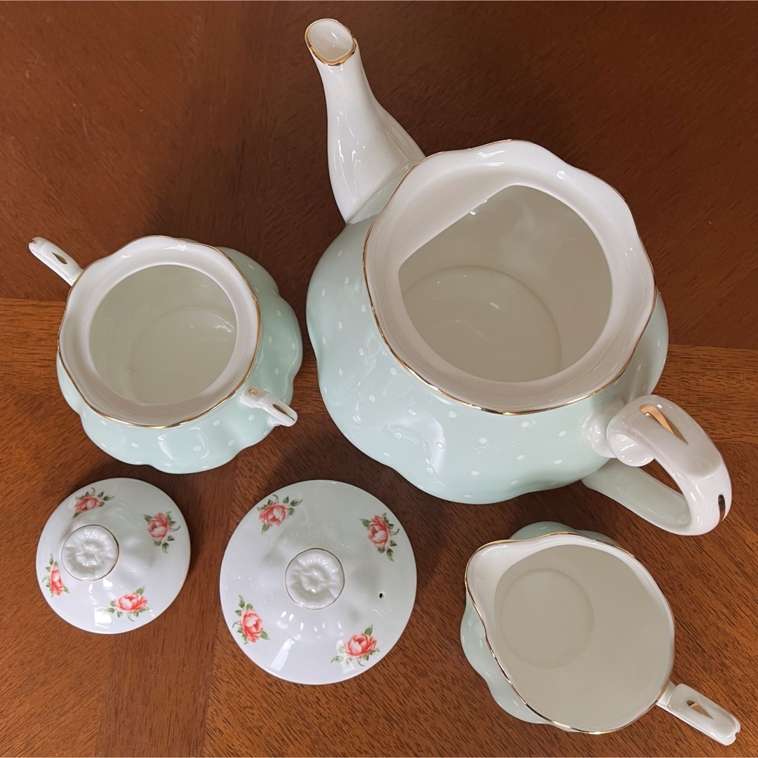 ROYAL ALBERT - 【美品】ロイヤルアルバート☆ポルカローズ ROYAL ALBERT - 【美品】ロイヤルアルバート☆ポルカローズ