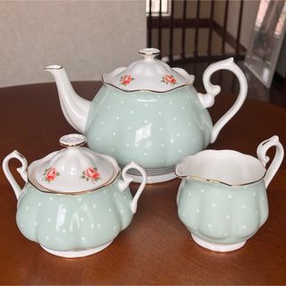 ロイヤルアルバート(ROYAL ALBERT)の【美品】ロイヤルアルバート★ポルカローズ★ティーポットセット(食器)