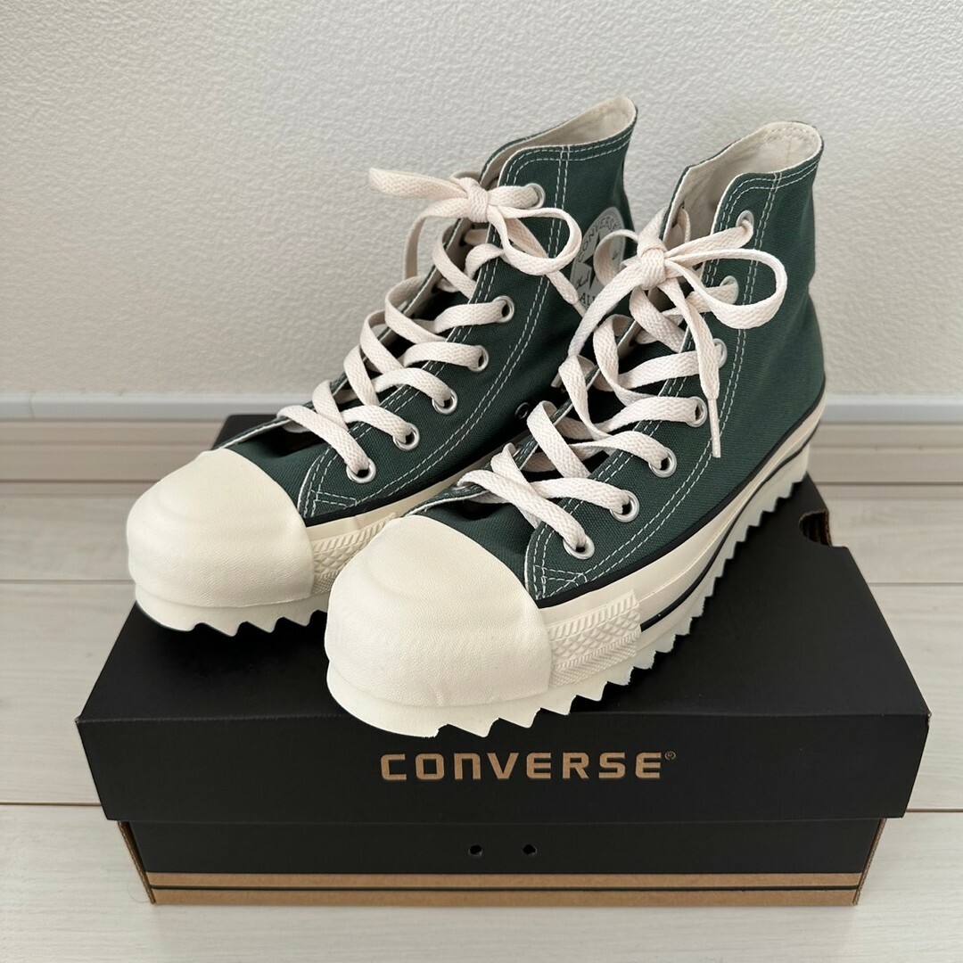 CONVERSE(コンバース)のコンバース ALLSTAR BT シャークソール ハイカット 24cm レディースの靴/シューズ(スニーカー)の商品写真