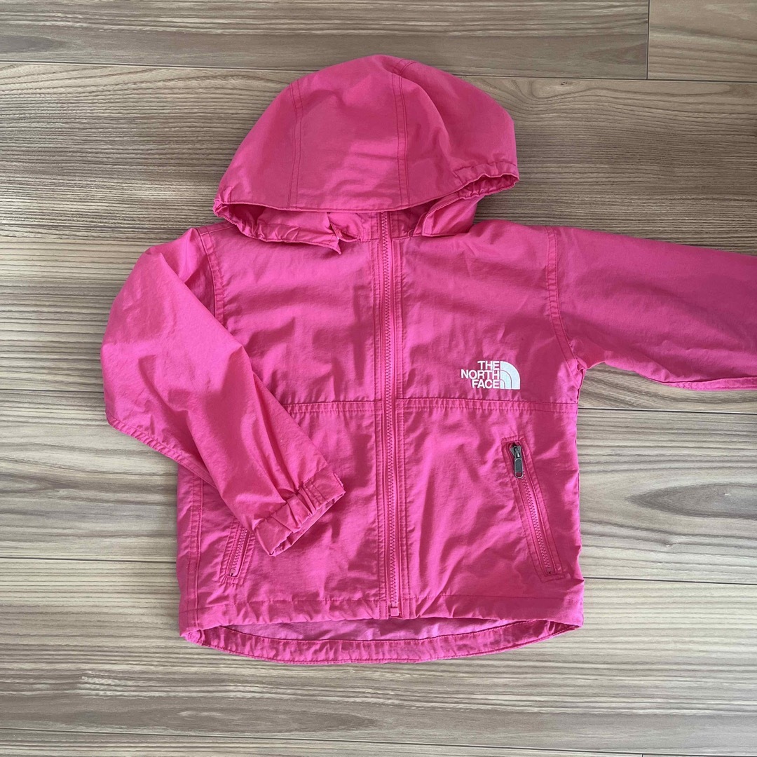 THE NORTH FACE(ザノースフェイス)のノースフェイス　ナイロンジャケット100 キッズ/ベビー/マタニティのキッズ服女の子用(90cm~)(ジャケット/上着)の商品写真