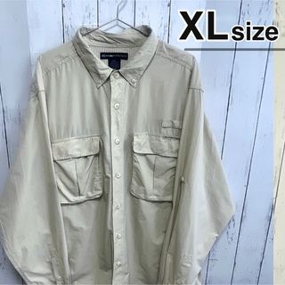 シャツ(shirts)のUSA古着　ワークシャツ　ナイロン　XL　長袖　ベージュ　無地　ダブルポケット(シャツ)