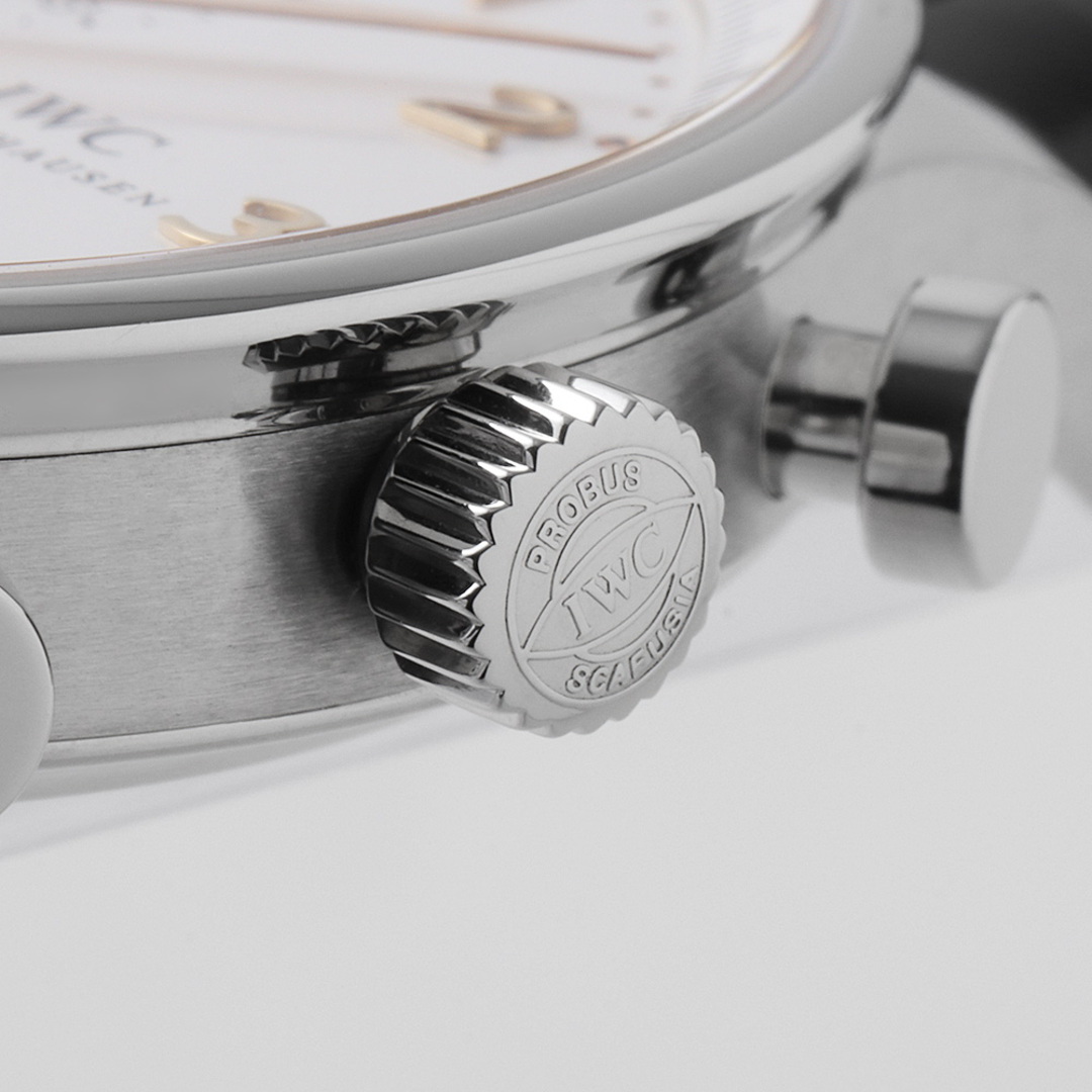 IWC(インターナショナルウォッチカンパニー)のIWC ポルトギーゼ クロノグラフ IW371401 メンズ 中古 腕時計 メンズの時計(腕時計(アナログ))の商品写真