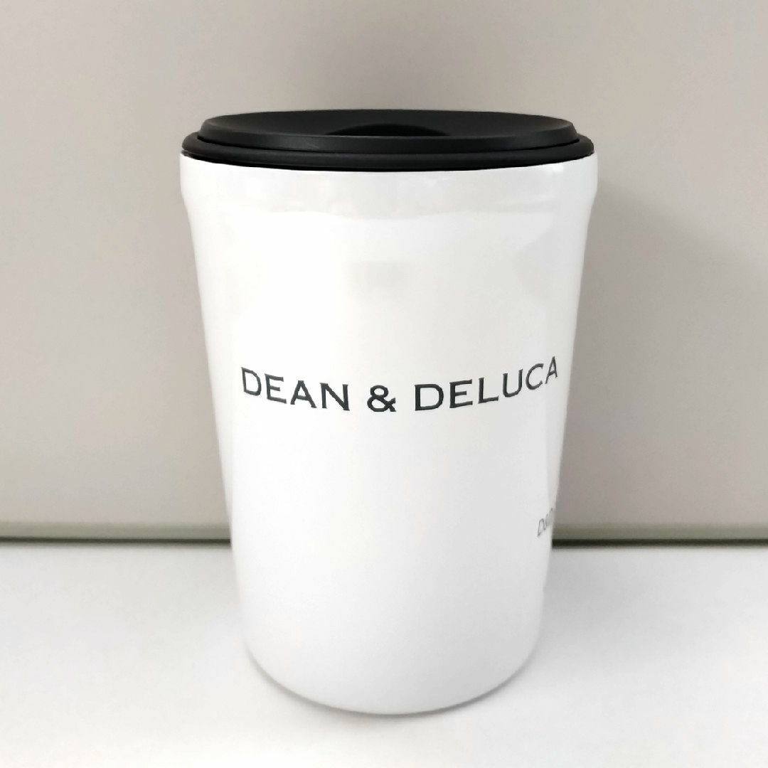 DEAN & DELUCA(ディーンアンドデルーカ)のDEAN& DELUCA 新品 タンブラー ホワイト 260ml 蓋つき インテリア/住まい/日用品のキッチン/食器(タンブラー)の商品写真