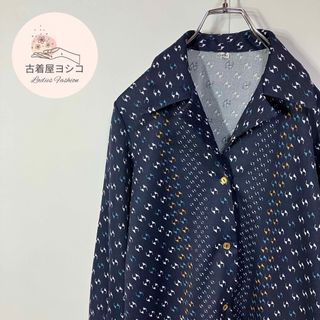 【ヴィンテージ　パターン柄デザイン　レトロボタン　長袖シャツ　ニット　古着】(シャツ/ブラウス(長袖/七分))