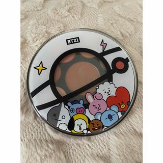 BT21 アイシャドウ