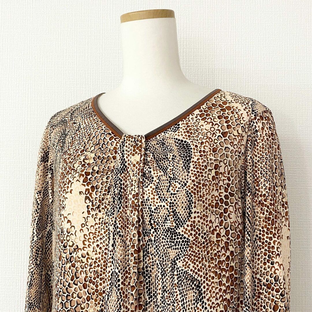 15c20 LEONARD FASHION レオナールファッション 日本製 パイソン 15c20 LEONARD FASHION レオナールファッション 日本製 パイソン