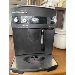 ジャンクDeLonghi マグニフィカ コーヒーメーカー ESAM03110B (コーヒーメーカー)