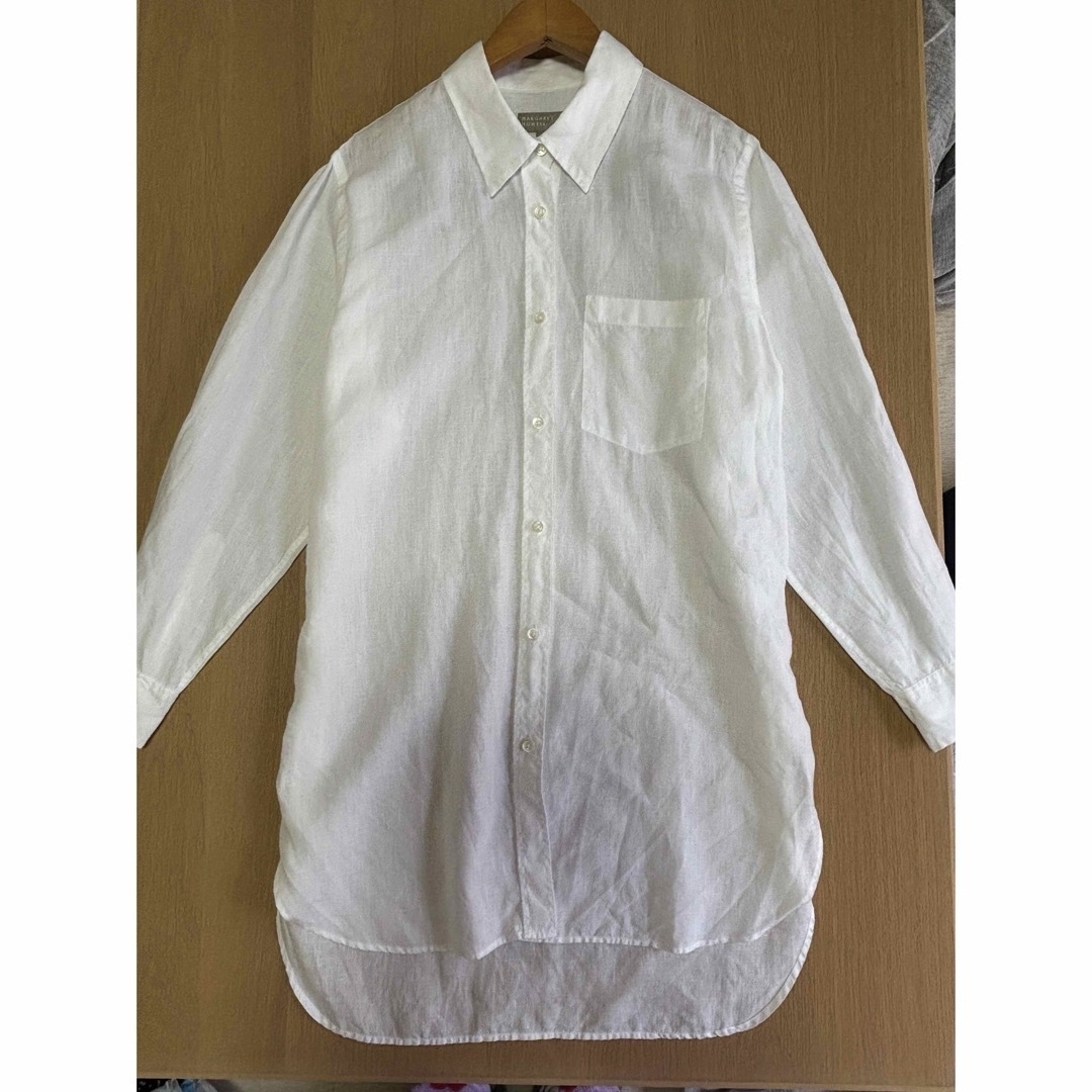 MARGARET HOWELL(マーガレットハウエル)のマーガレットハウエル⭐️2022 SHIRTING LINEN⭐️リネン　シャツ レディースのトップス(シャツ/ブラウス(長袖/七分))の商品写真