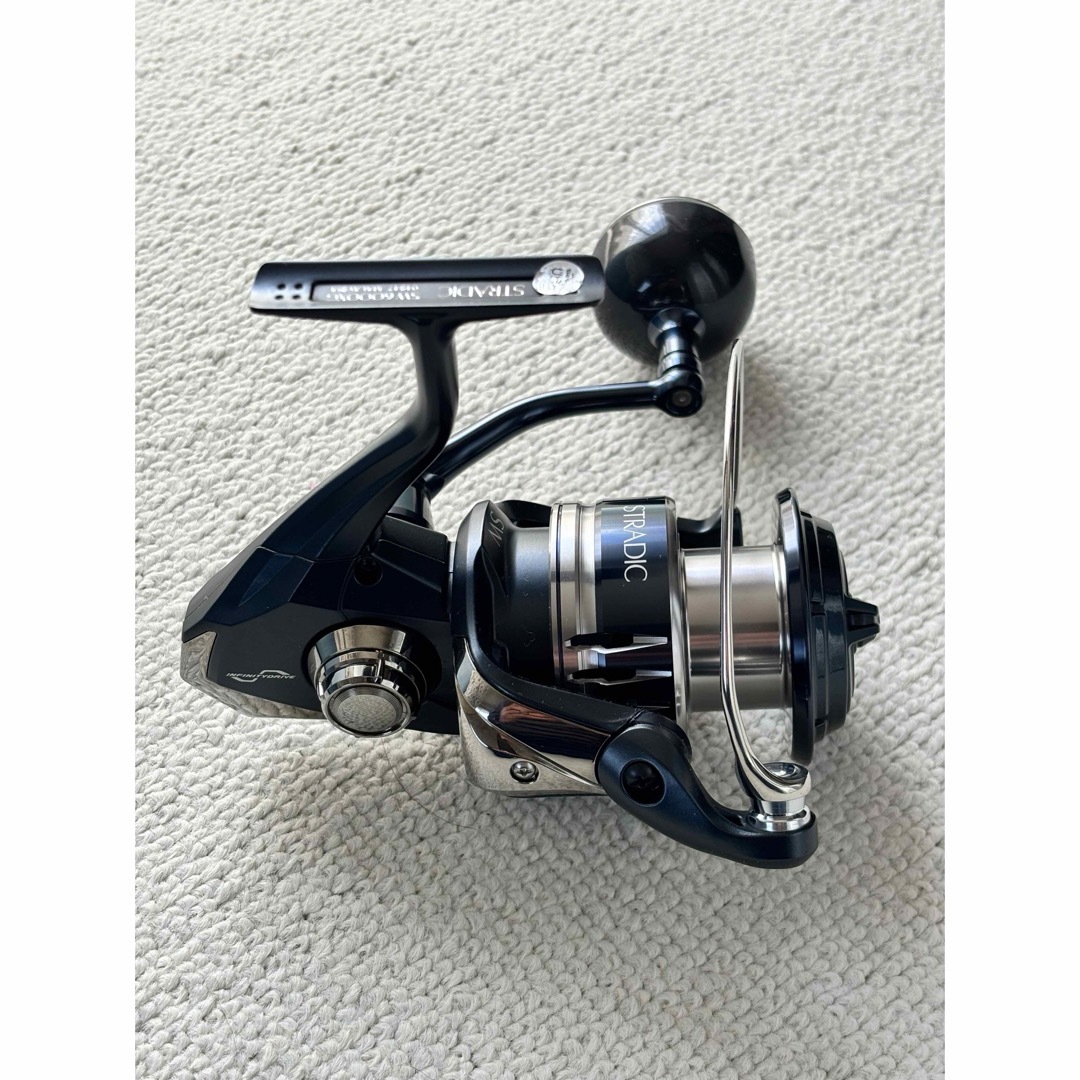 SHIMANO(シマノ)の042477 シマノ 20 ストラディックSW 6000XG SHIMANO スポーツ/アウトドアのフィッシング(リール)の商品写真