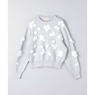 ユナイテッドアローズ(UNITED ARROWS)のユナイテッドアローズ　3D フラワーモチーフ ニット  グレー(ニット/セーター)