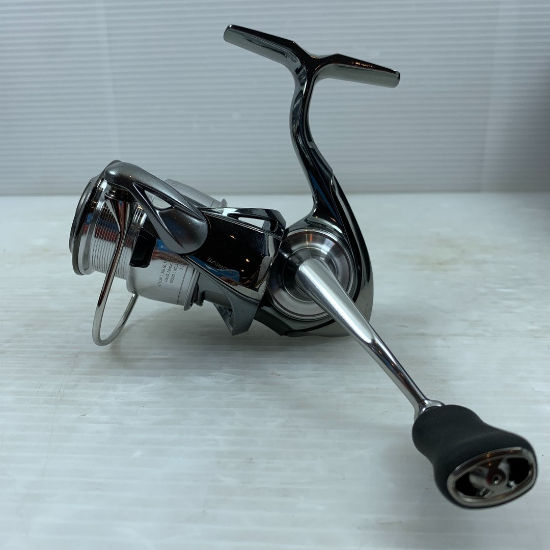 ττDAIWA ダイワ リール スピニングリール 箱付 22イグジスト ττDAIWA ダイワ リール スピニングリール 箱付 22イグジスト