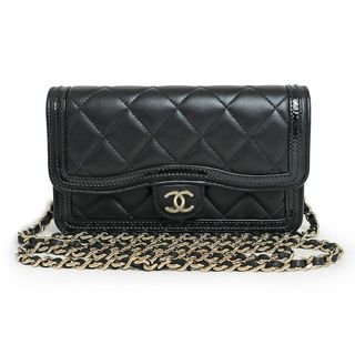 シャネル(CHANEL)のシャネル マトラッセ フラップ スマホ 携帯 フォン ケース チェーン ショルダーバッグ 斜め掛け ラムスキン エナメル パテントレザー ブラック 黒 ゴールド金具 AP3559 箱付 CHANEL（未使用　展示品）(ショルダーバッグ)