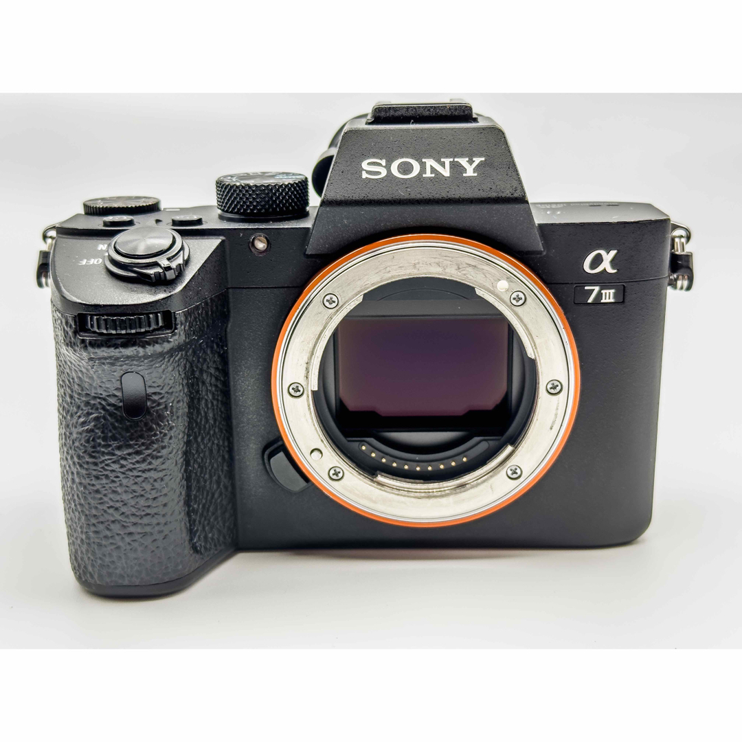 SONY(ソニー)の【海外版】SONY α7 III ILCE-7M3 英語/ロシア語など スマホ/家電/カメラのカメラ(ミラーレス一眼)の商品写真