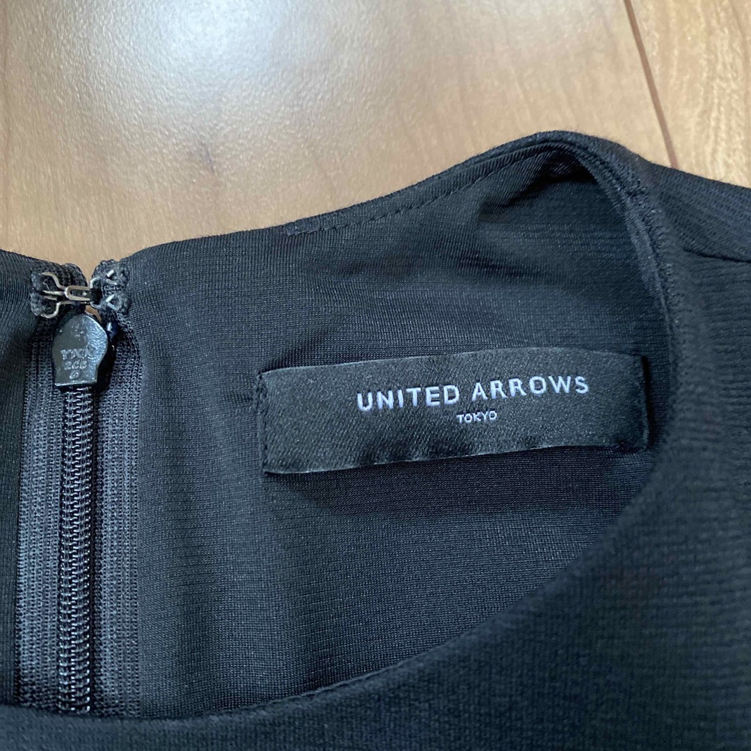 UNITED ARROWS(ユナイテッドアローズ)のユナイテッドアローズ　ウールワンピース レディースのワンピース(ひざ丈ワンピース)の商品写真