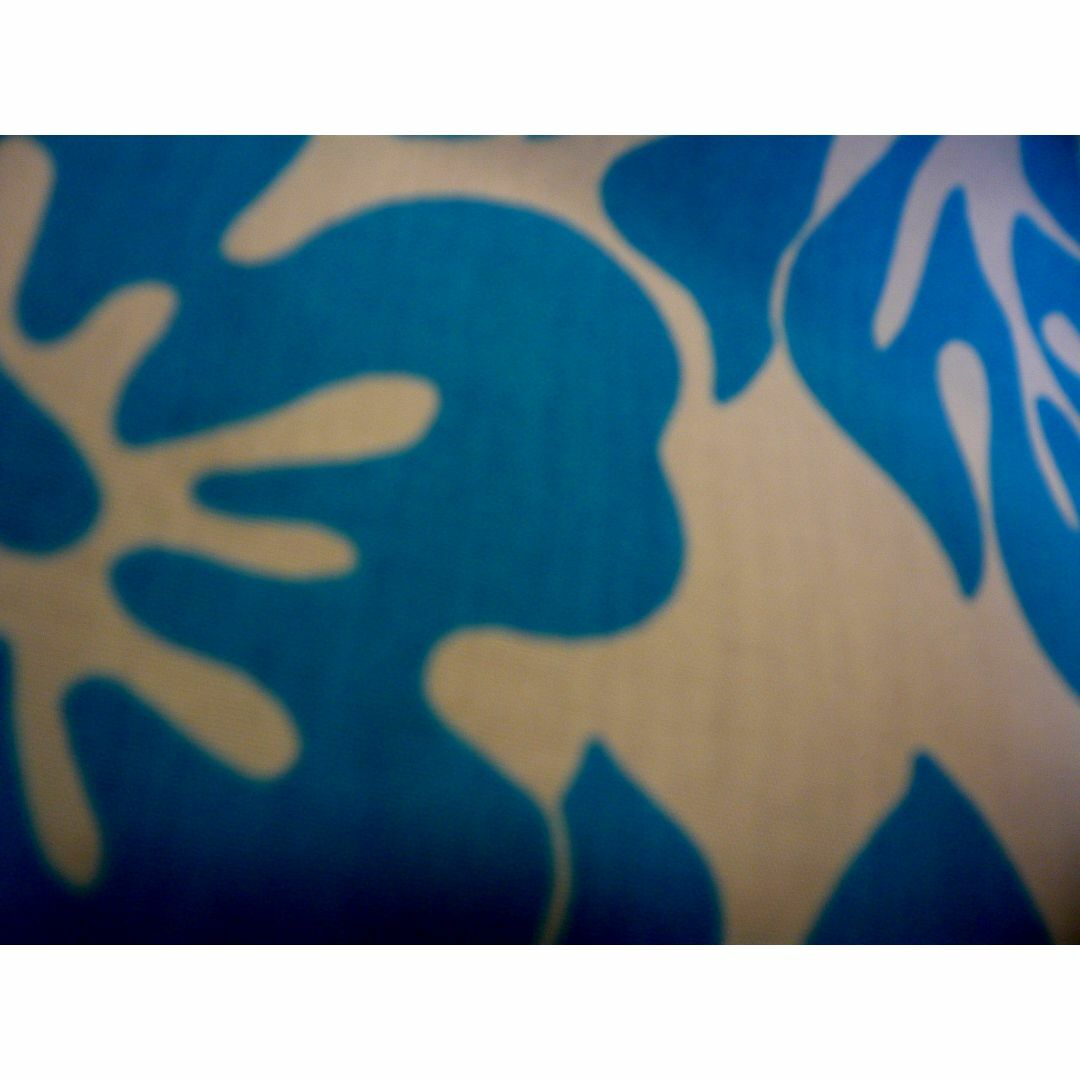 HAWAIIAN FABRIC 幅1100㎜ ブルーX ホワイト ハンドメイドの素材/材料(生地/糸)の商品写真