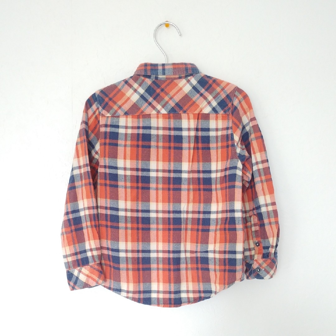 ZARA KIDS(ザラキッズ)のZARA 長袖　ネルシャツ　116cm キッズ/ベビー/マタニティのキッズ服男の子用(90cm~)(Tシャツ/カットソー)の商品写真