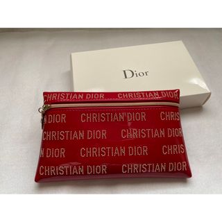 ディオール(Dior)の【Dior】ノベルティ スタッズエナメルポーチ レッド 【新品未使用】(ポーチ)