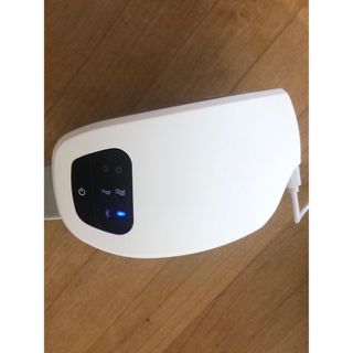 NIPLUX アイリラックス ホワイト NP-ER20W (美品)(フェイスケア/美顔器)