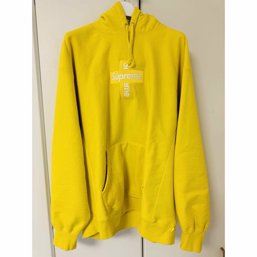 Supreme(シュプリーム)のSupreme Cross Box Logo Hooded Sweatshirt メンズのトップス(パーカー)の商品写真